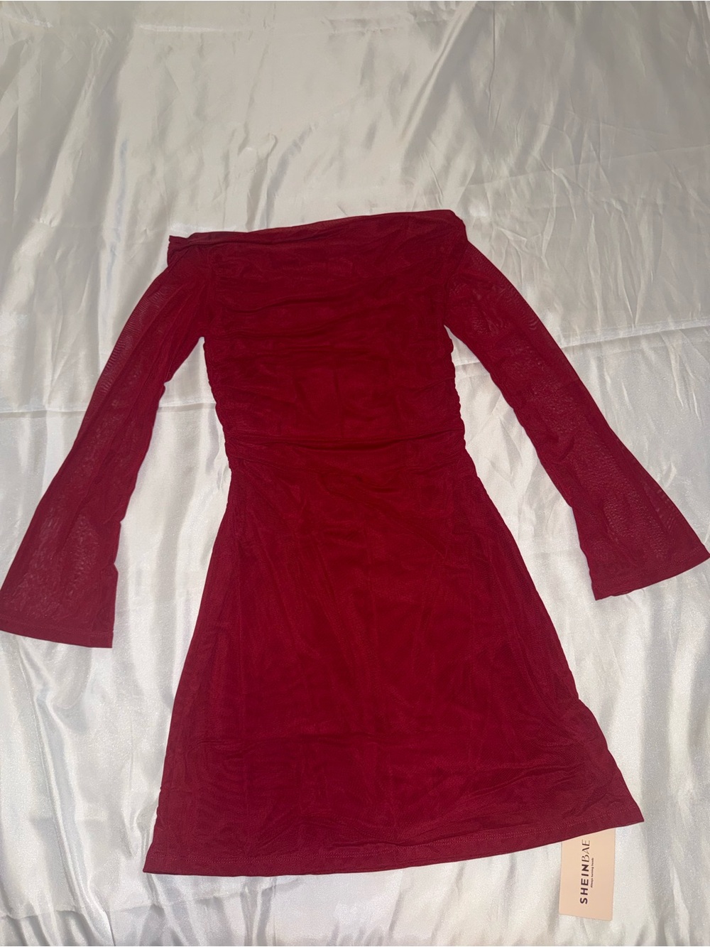 SHEIN Burgundy Strapless Long Sleeve Mini Dress 🌹